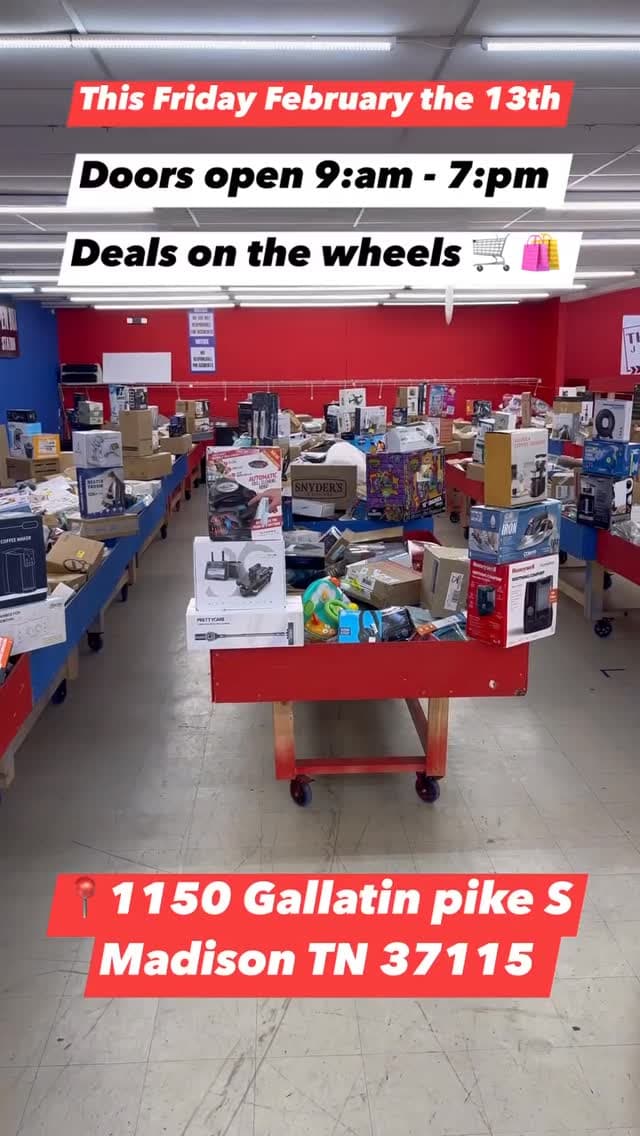 Inside Black Friday Deals Nashville TN - bin store floor view