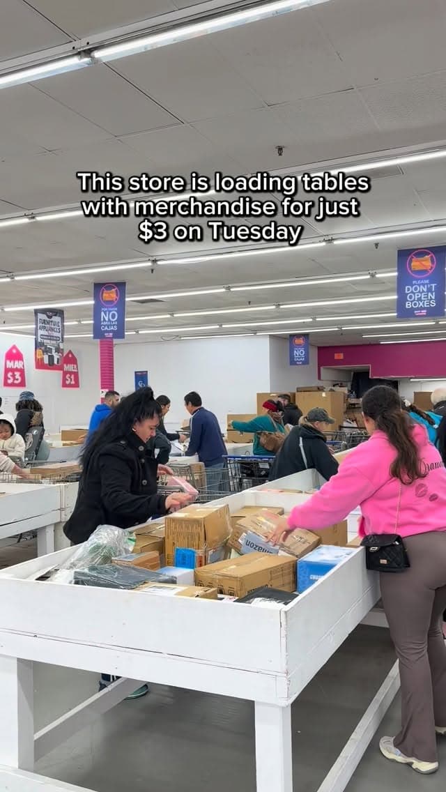 Inside Daily Deals - bin store floor view