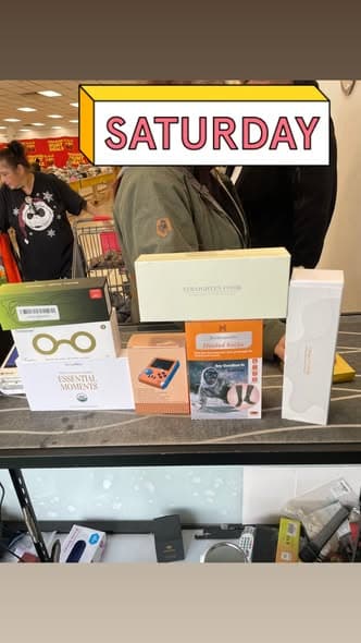 😱 WOW! Look at what our customers found for only $6 here at Treasure Hunt Deals Rockford!
‼️Come join the $6 Saturday fun! 👀
⏰ Doors open from 9AM - 7PM
🔥 Nonstop restock!
📍6669 E STATE ST. ROCKFORD 61108
