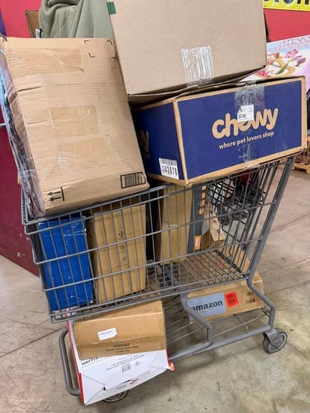 🔥👀 LOOK AT WHAT OUR CUSTOMERS FOUND FOR $10!
SHOPPING DONE RIGHT AT TREASURE HUNT DEALS! 🔥 🎁🛍️
📍LOCATED📍 2930 Constitution Dr.
SPRINGFIELD IL
$10 FRIDAY - $7 SATURDAY - $5 SUNDAY - $3 MONDAY - $2 TUESDAY - $1 WEDNESDAY BIGGEST LIQUIDATION SALE🔥