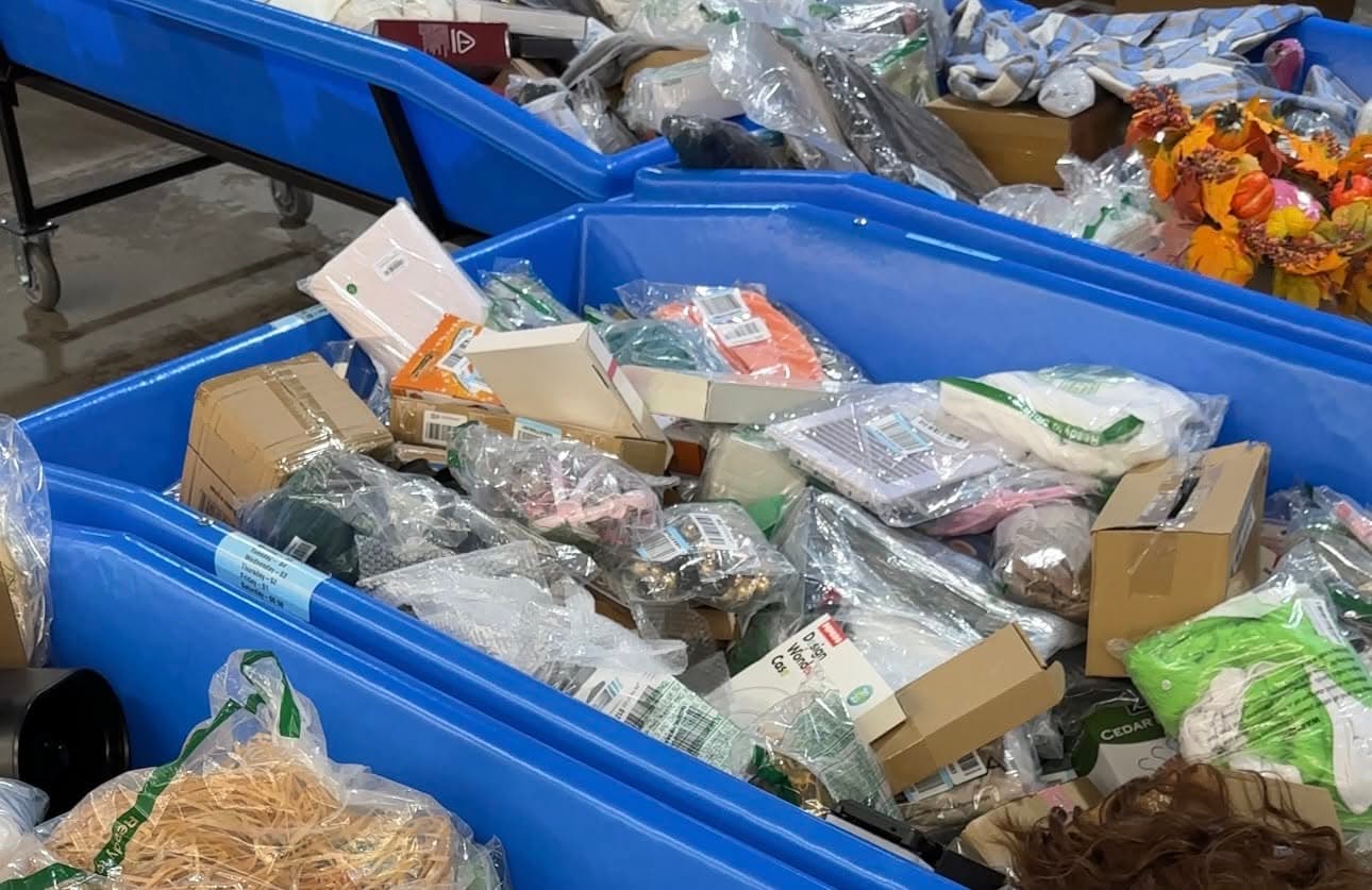 Vista Bins and Deals